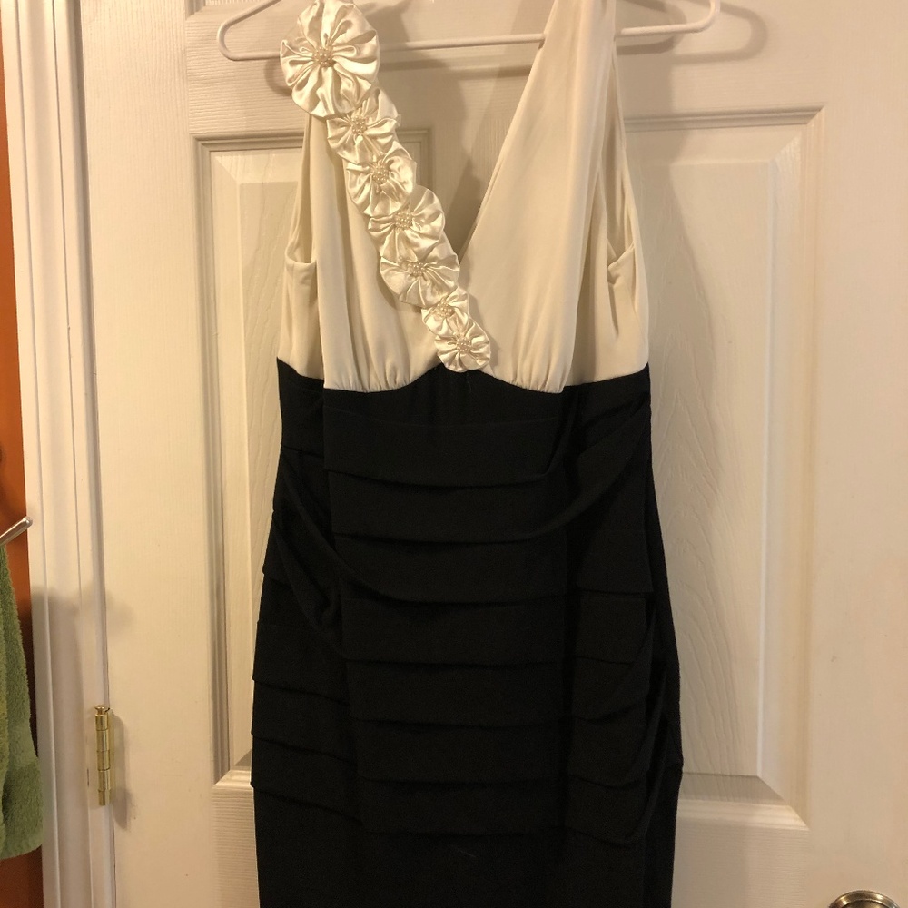 Connected Apparel black/white party dress size 10P